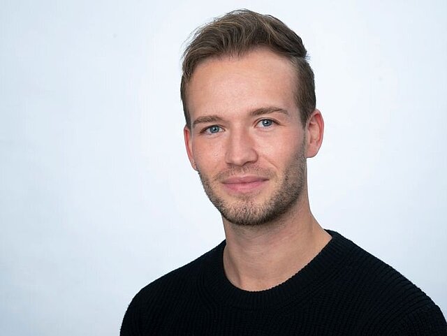 Mitarbeiter Lukas Hettwer