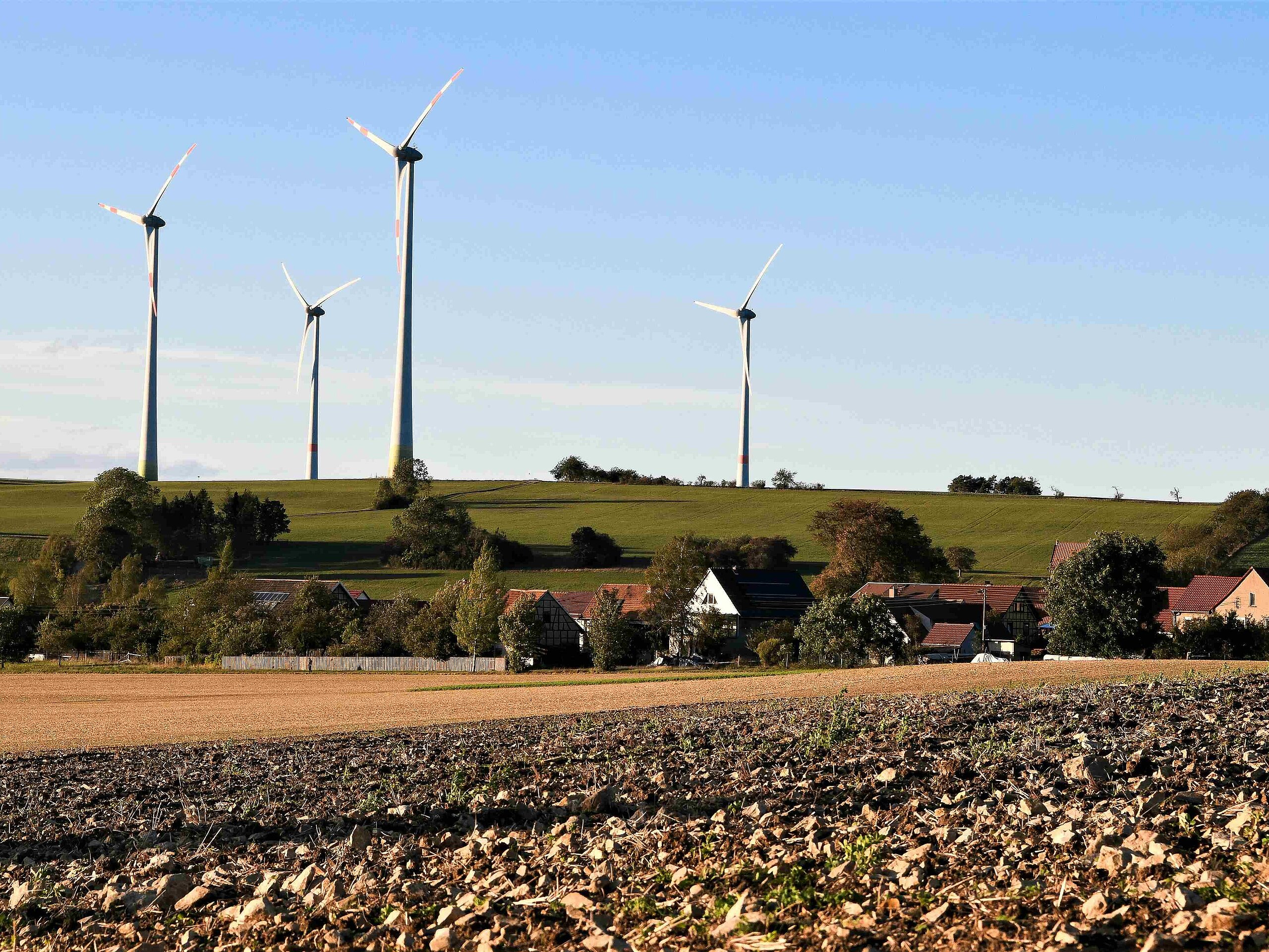 Windräder werfen Schatten